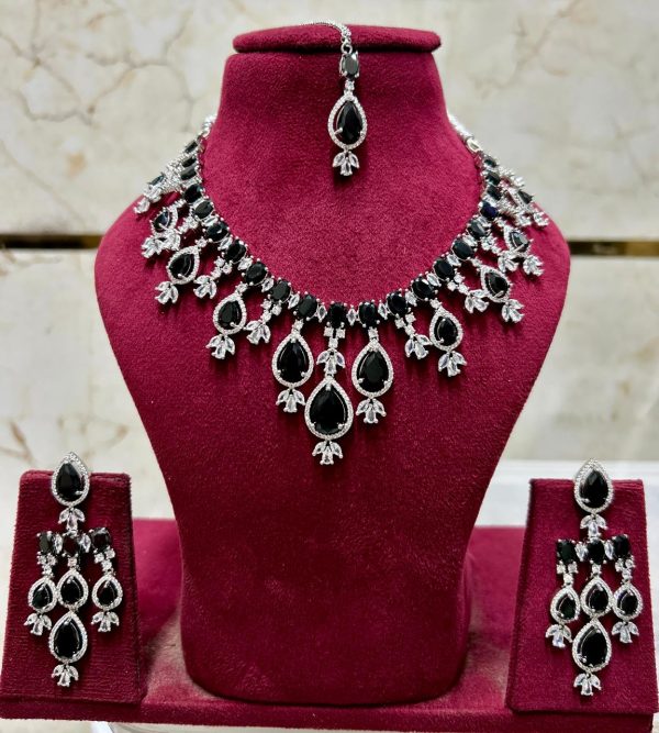 V Drop Style American Diamond Set with Maang Tikka